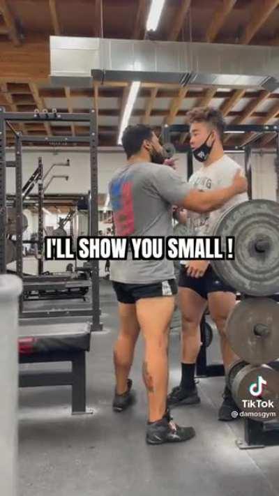 He lookin pretty smol