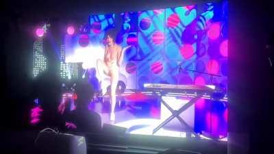 A first for British TV , a live broadcast on Channel 4's Friday Night Live