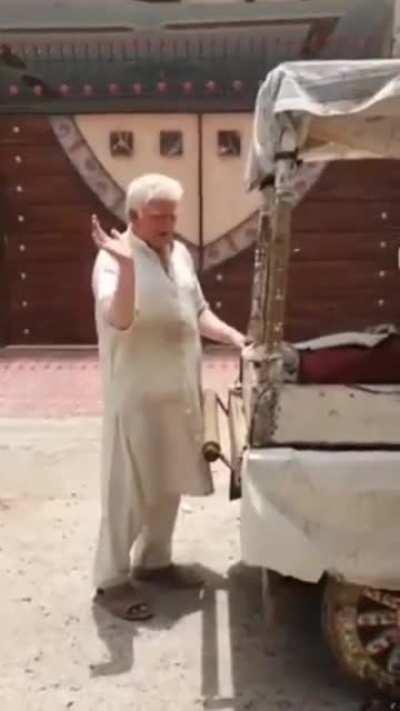 Trump chacha selling kulfi