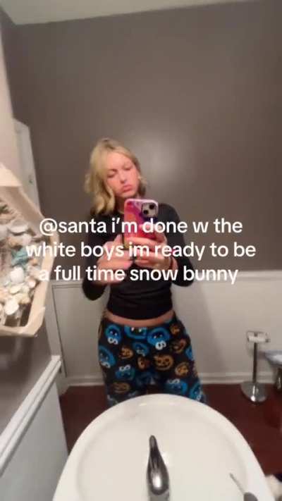 GORGEOUS Blonde White Queen learned her lesson with Chad & Is Now A Full Time ❄️🐇