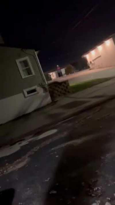 Gun shots heard .5 mile away from Schemengees