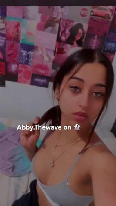 Latina Content 💰😋🍑‼️ 15min videos DM me for more📲‼️