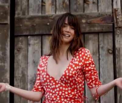 Ana de Armas juggling her tits