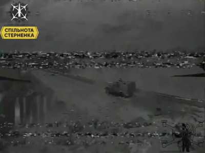 A Ukrainian drone chases down and destroys an ancient Russian Gaz-69 truck (Music from source)