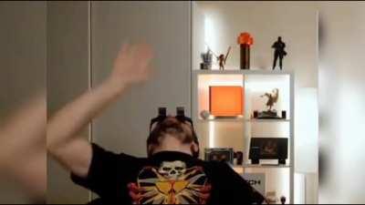 oq que a Nilce iria achar disso.