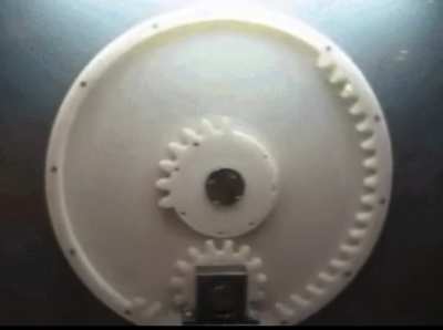 Is it possible to make this where the gear that changes direction has the same speed both ways, if not then what setup could I use to achieve this? (I know this isn’t the right sub but don’t know where to ask)