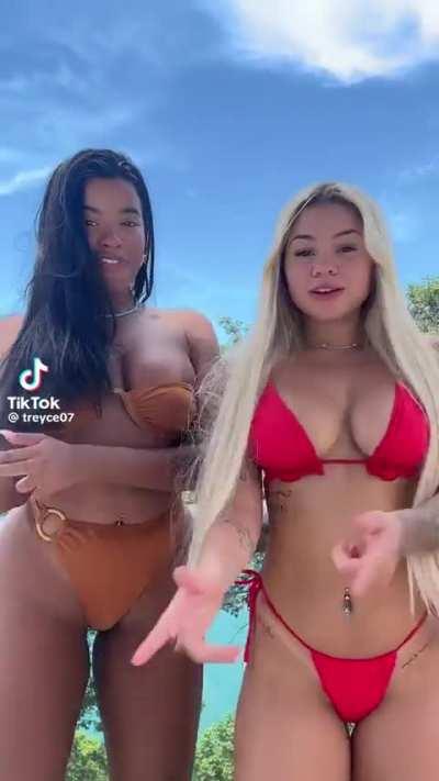 @ treyce e sua amiga 