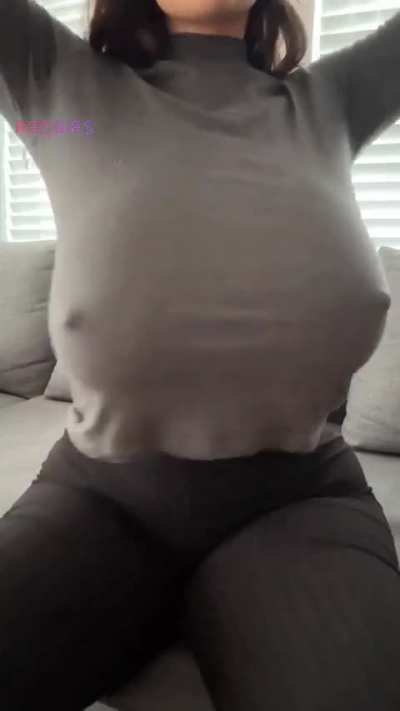 Would ya pls give me body rubs