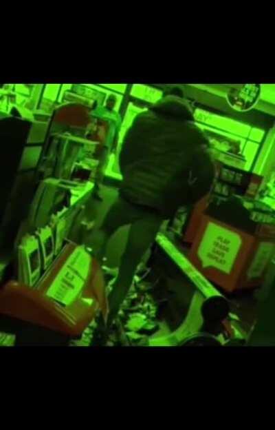 Cartis new vid went hard