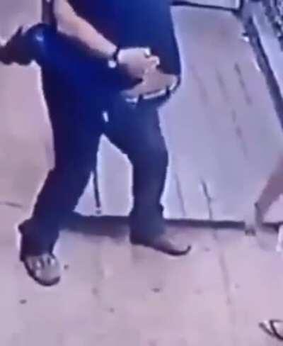 Used to vibe with this song.