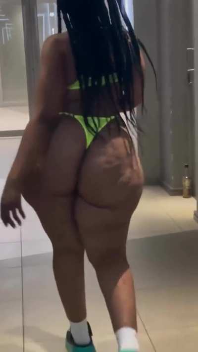 curvy thick girl [Gbefun]