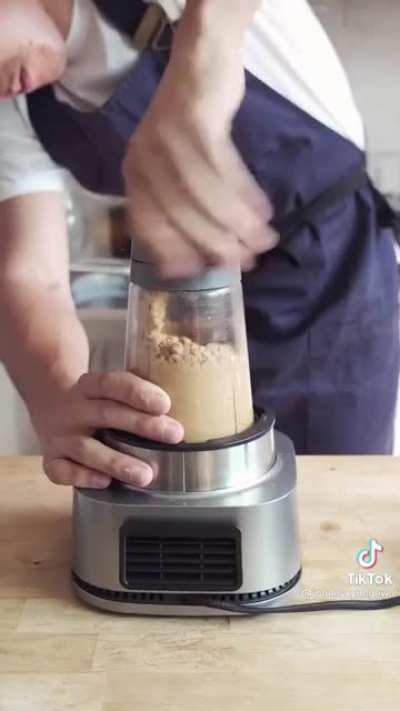 I’m too dirty minded (you need the audio on)