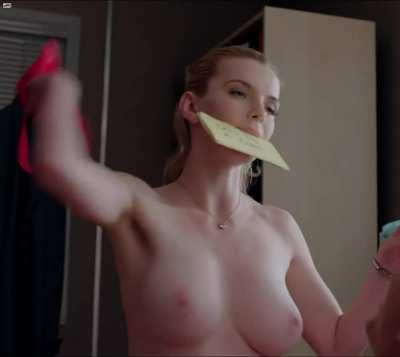 Betty Gilpin's big tits are amazing