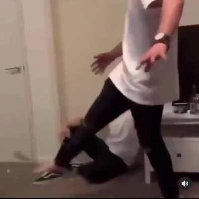 HMBCS while I drop a nife on my foot