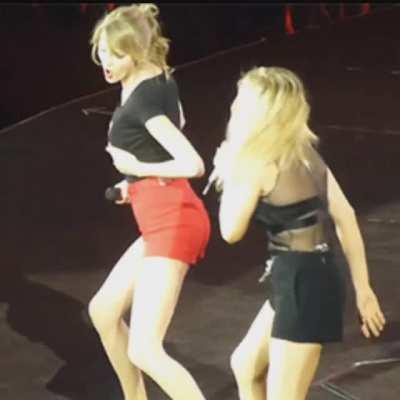 Taylor Swift realizing she's Taylor Swift