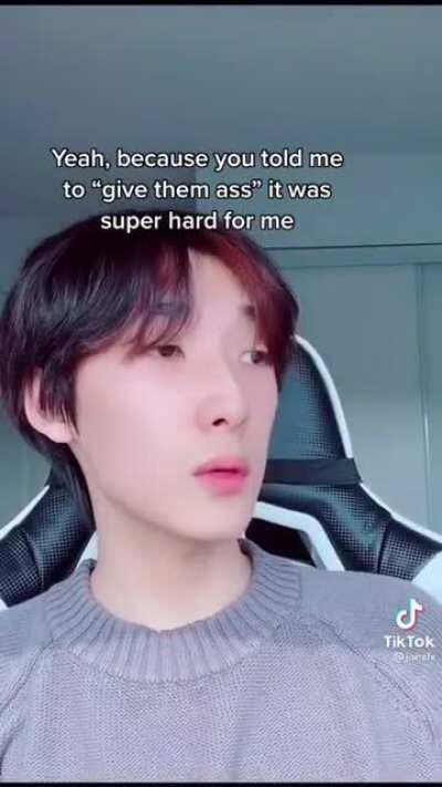 🐖“Give Them Ass!” 𓀐