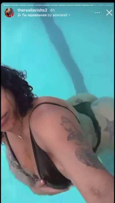 The money I’d spend just to suck them titties. Damn this mf get finer and finer