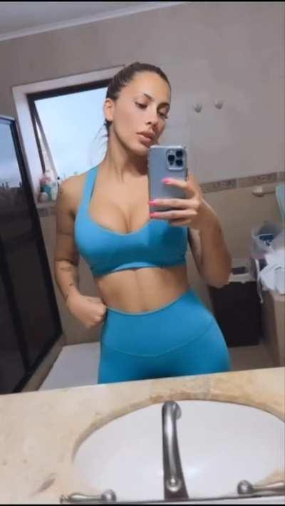 Sweaty Boobs 🤤(f)