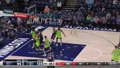 [Highlight] Ant with no regard for human life as he dances in the background after a Culver airball with the Wolves up 40