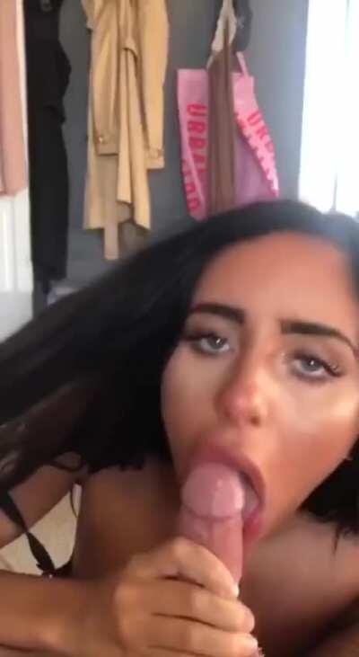 Eye Contact is a must 💦