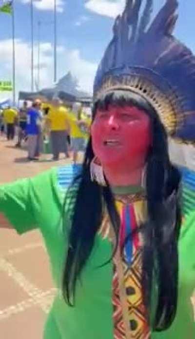 Primeira denunciante! Eleitores Bolsonaristas de Manicoré, onde o TSE informou que Urnas foram 100% Lula. Explica essa XANDãO?