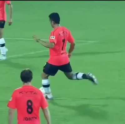 Thala be scoring a free kick even better than Messi when the opposition team is of Gauti Bhai 😎🗿