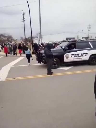 Citizens set up armed checkpoints in Lincoln Heights Ohio due to Neo Nazis threatening the neighborhood.