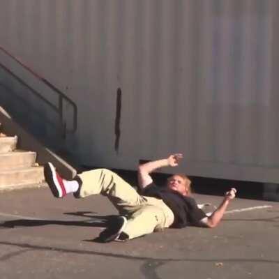 My teeth, and everything else, hurts just watching this