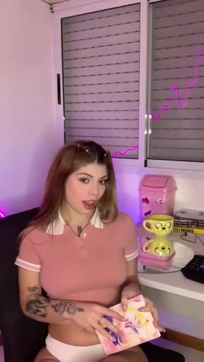 Just imagine how warm and tight it feels 