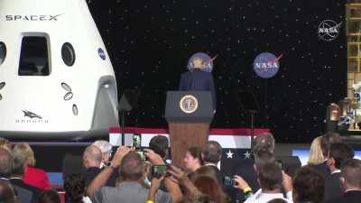 Infinity Stage: +50 Confusion -10 Mobility