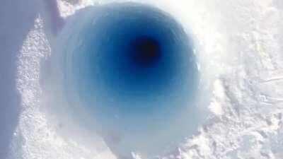 Ice Dropped Down Borehole in Antartica Creates a Cartoon Gunshot Sound When Hitting the Bottom