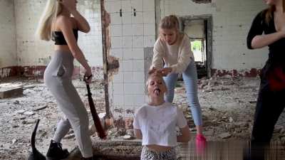 [G/G] - Swallow my spit - 899