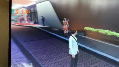 Having issues with GPU / software, Slight flickering and very light stuttering, lowish fps.