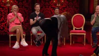 Sophie Willan - Taskmaster S17E04