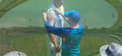 Jadeja on Stump Mic after Green got hit!