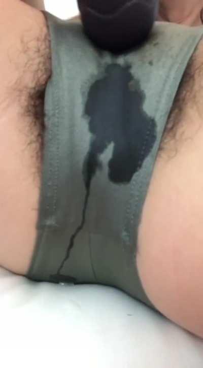 Accidentally squirts while trying to edge