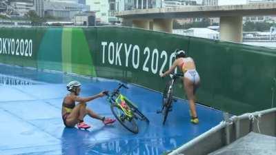 Anna Godoy Contreras in the Triathlon