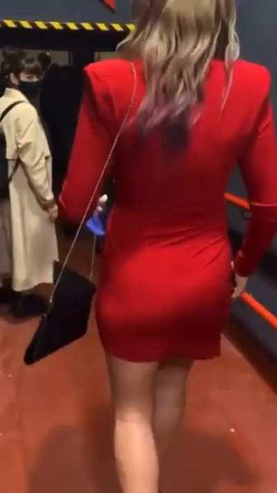 Florence Pugh 🍑🔥