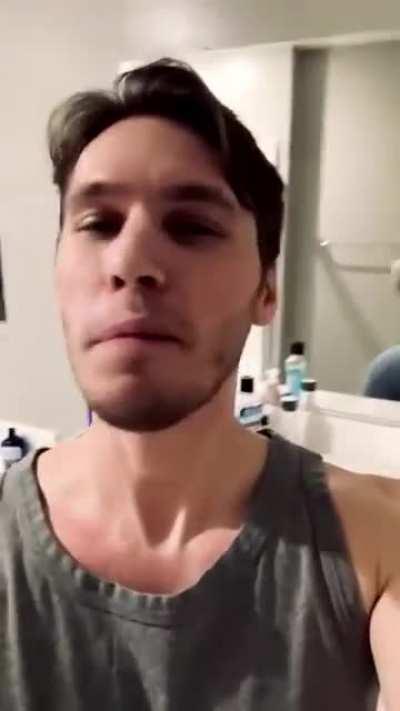 happy thanksgiving from jerma <3