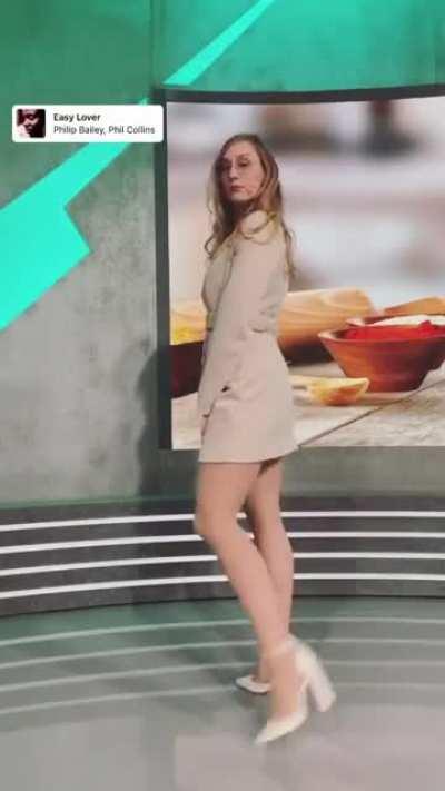 posing in todays outfit