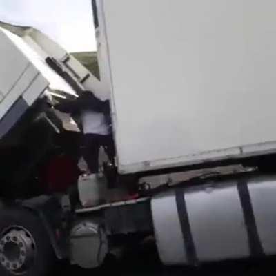 This is what happens when men are on a schedule