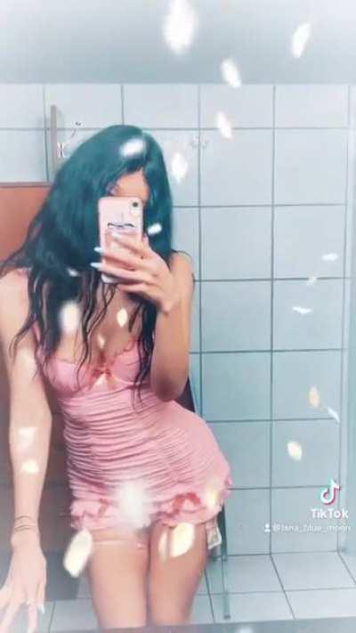 Lana (@lana_blue_moon)