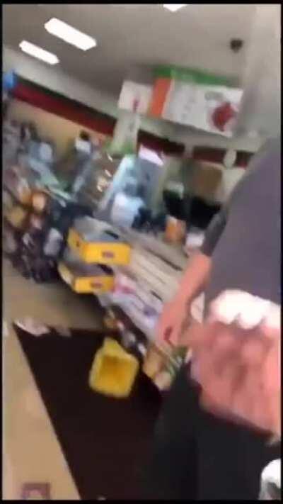 Flamed up midget attempts to rob store