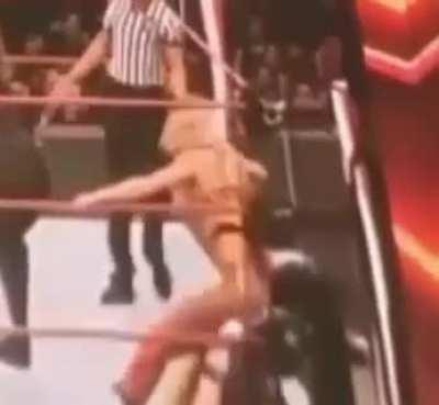 Closer Charlotte Stinkface vid