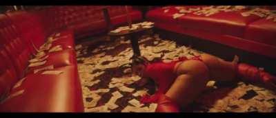 Day Sulan is a freak bitch, so fire!!