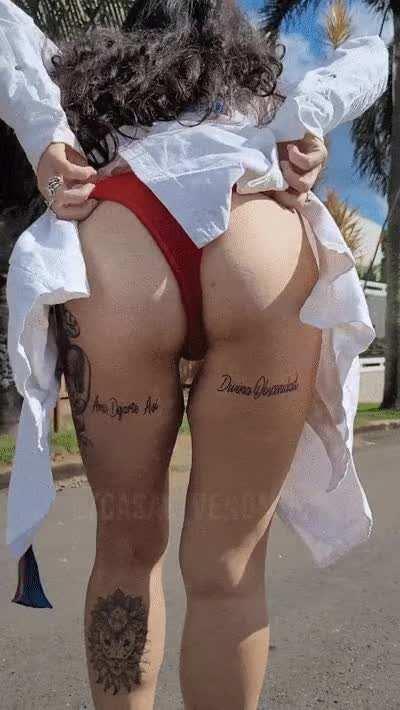 Taking my panties off in the middle of the street is so exciting. [GIF]