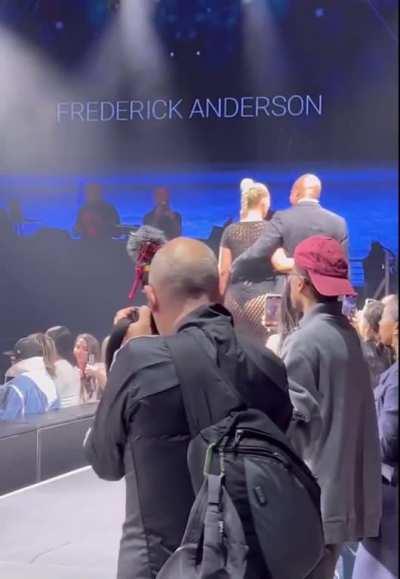 Compilation of Natasha Bedingfield (Frederick Anderson fashion show 'Take me Away')