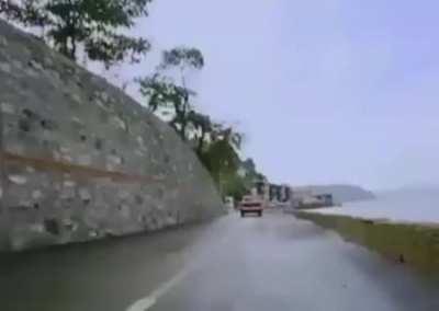 Salih kız düşürme taktik