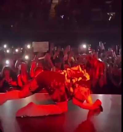 Thanks for the 40 upvote here is a compilation of her big ass