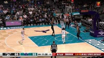 [Highlight] Bridges and Simmons run a 'perfectly executed' fastbreak